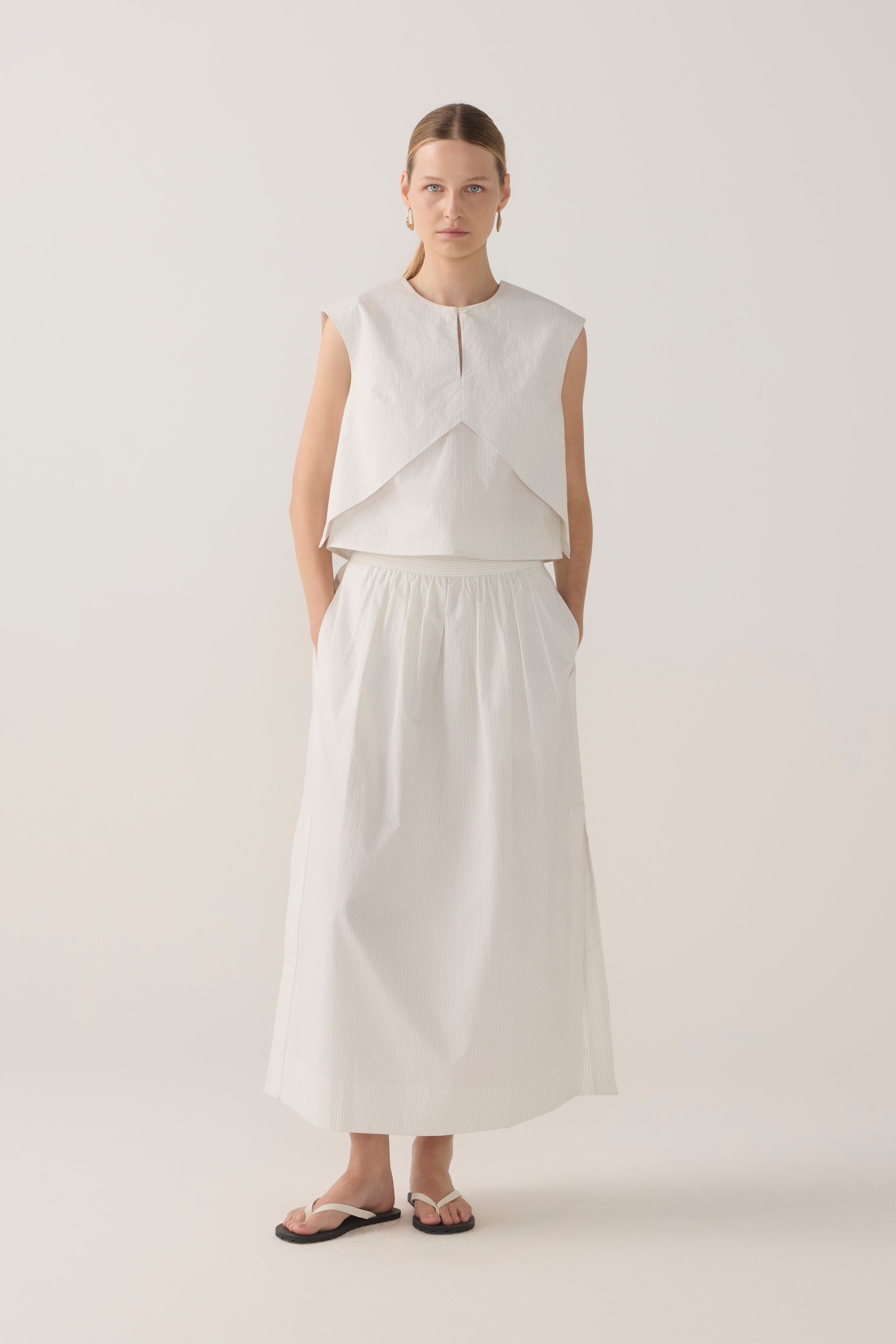 Bobby Skirt | White Pinstripe Poplin