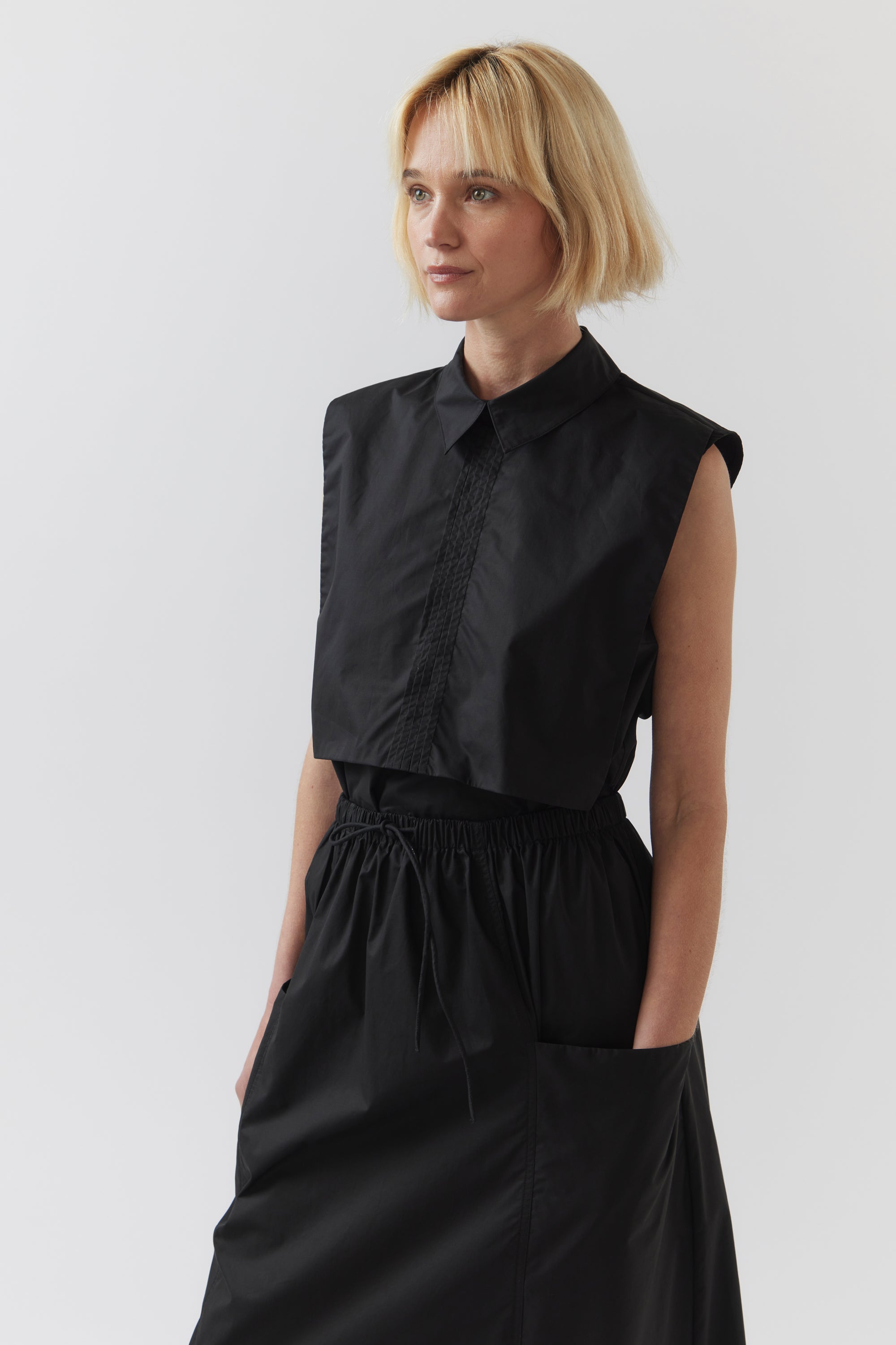 Sage Top | Black Poplin