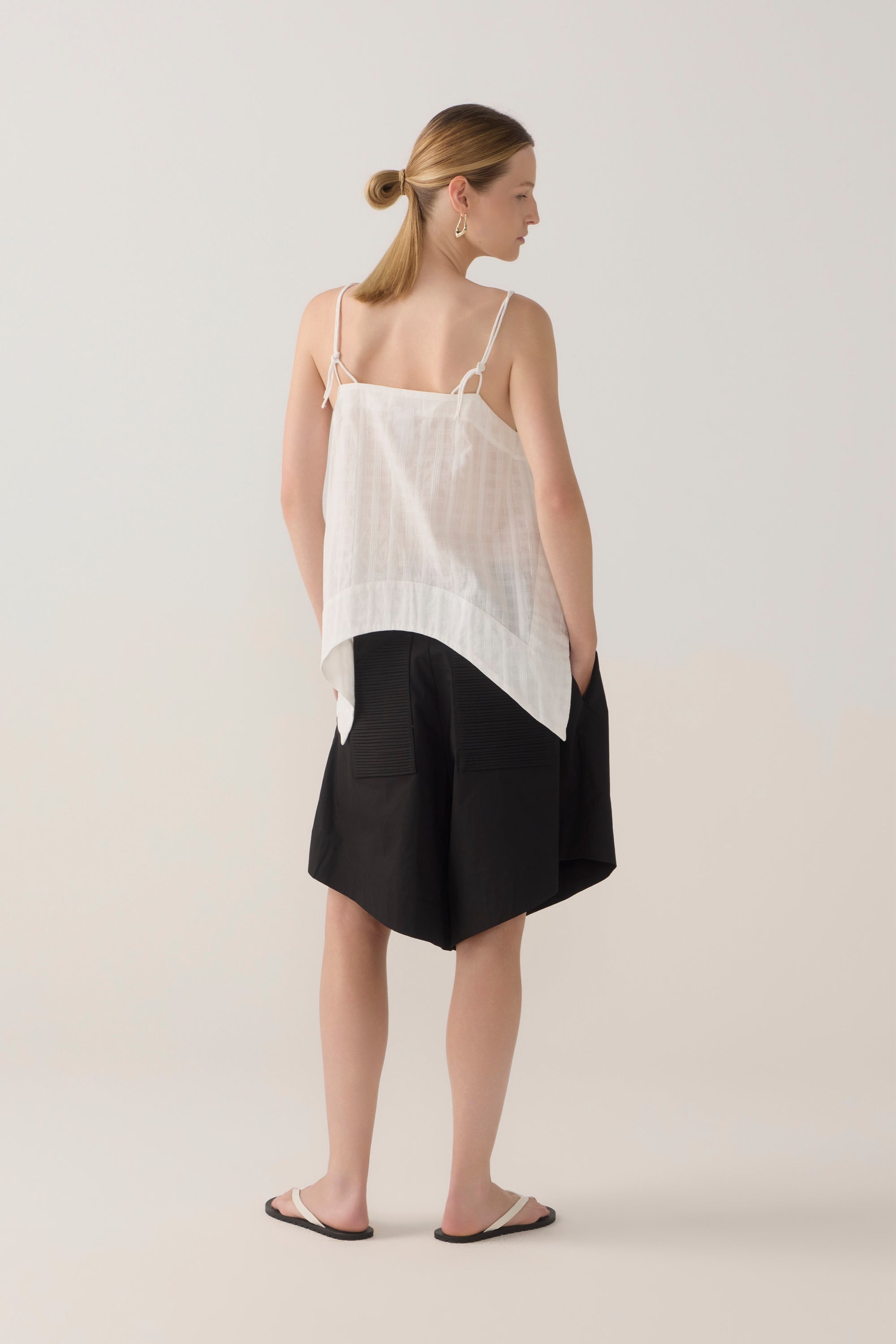 Summer Short | Black Cotton Tencel